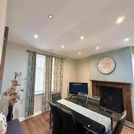 펜션 Pinnacle Cowling